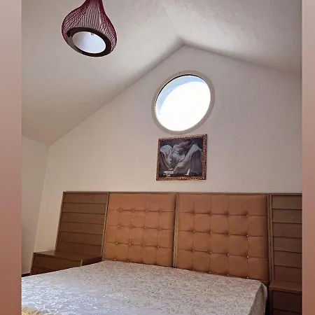 Escape Villa Durrës